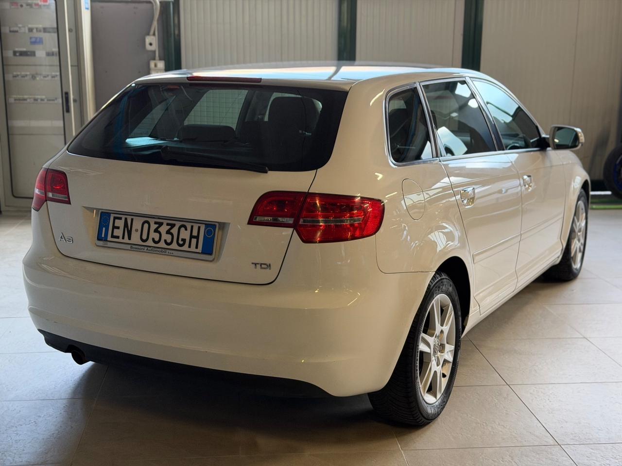 Audi A3 SPB 1.6TDI ATTRACTION NEOPAT KMCERT GARANZ