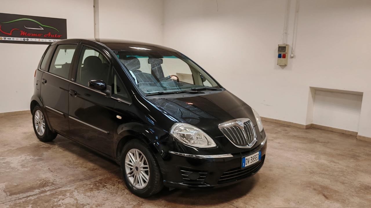 Lancia MUSA 1.4 16V EURO 5 Oro