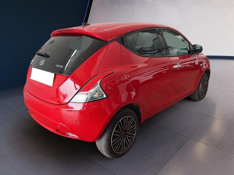 Lancia Ypsilon III 2021 1.0 firefly hybrid Gold s&s 70cv
