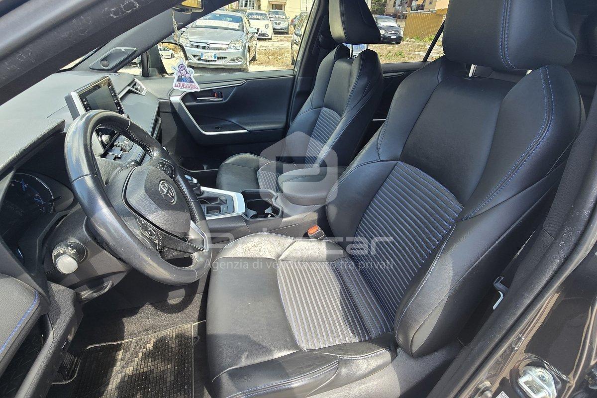 TOYOTA RAV4 2.5 HV (218CV) E-CVT 2WD Style