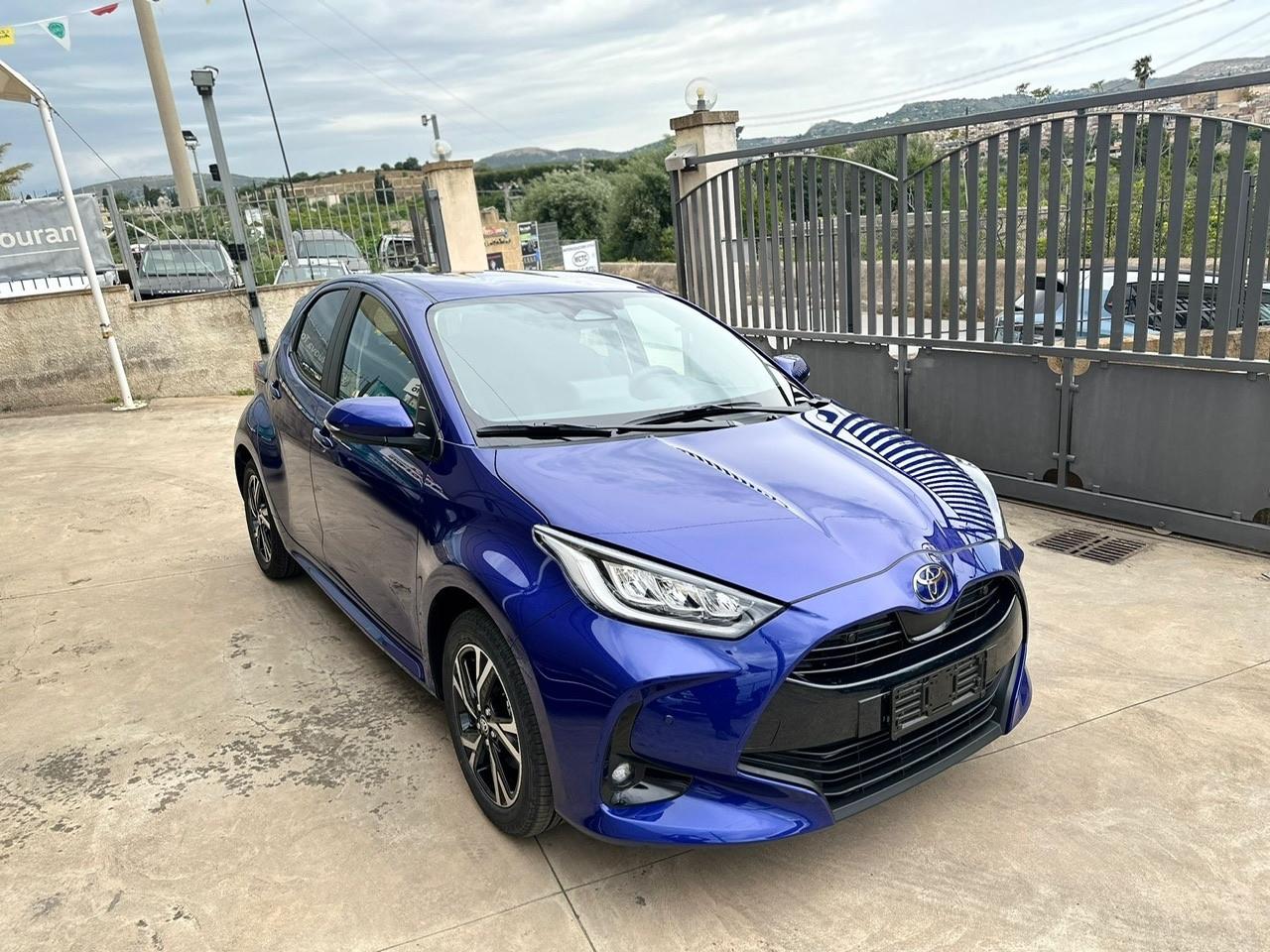 Toyota Yaris 1.5 Hybrid 5 porte Trend