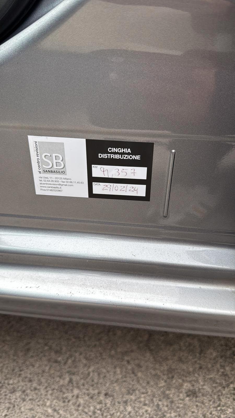 Peugeot 5008 1.6 HDi 115CV Business