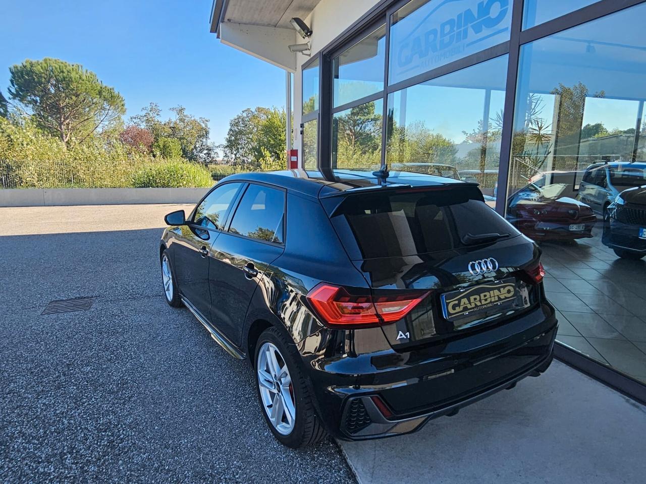 Audi A1 SPB 35 TFSI S tronic line edition