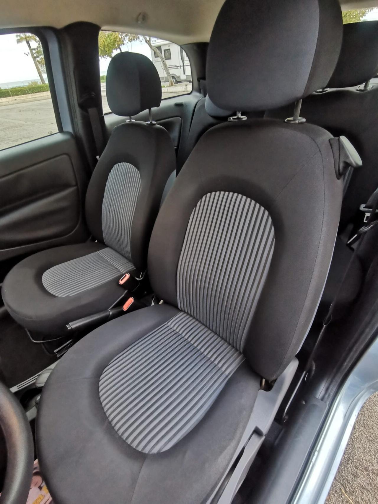 Lancia Ypsilon 1.2 Argento NEOPATENTATI