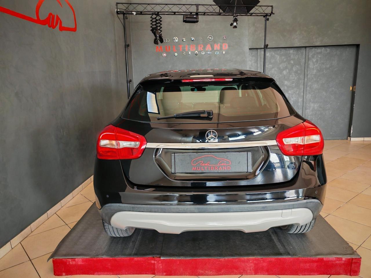 Mercedes-benz GLA 180 GLA 180 CDI Automatic Premium
