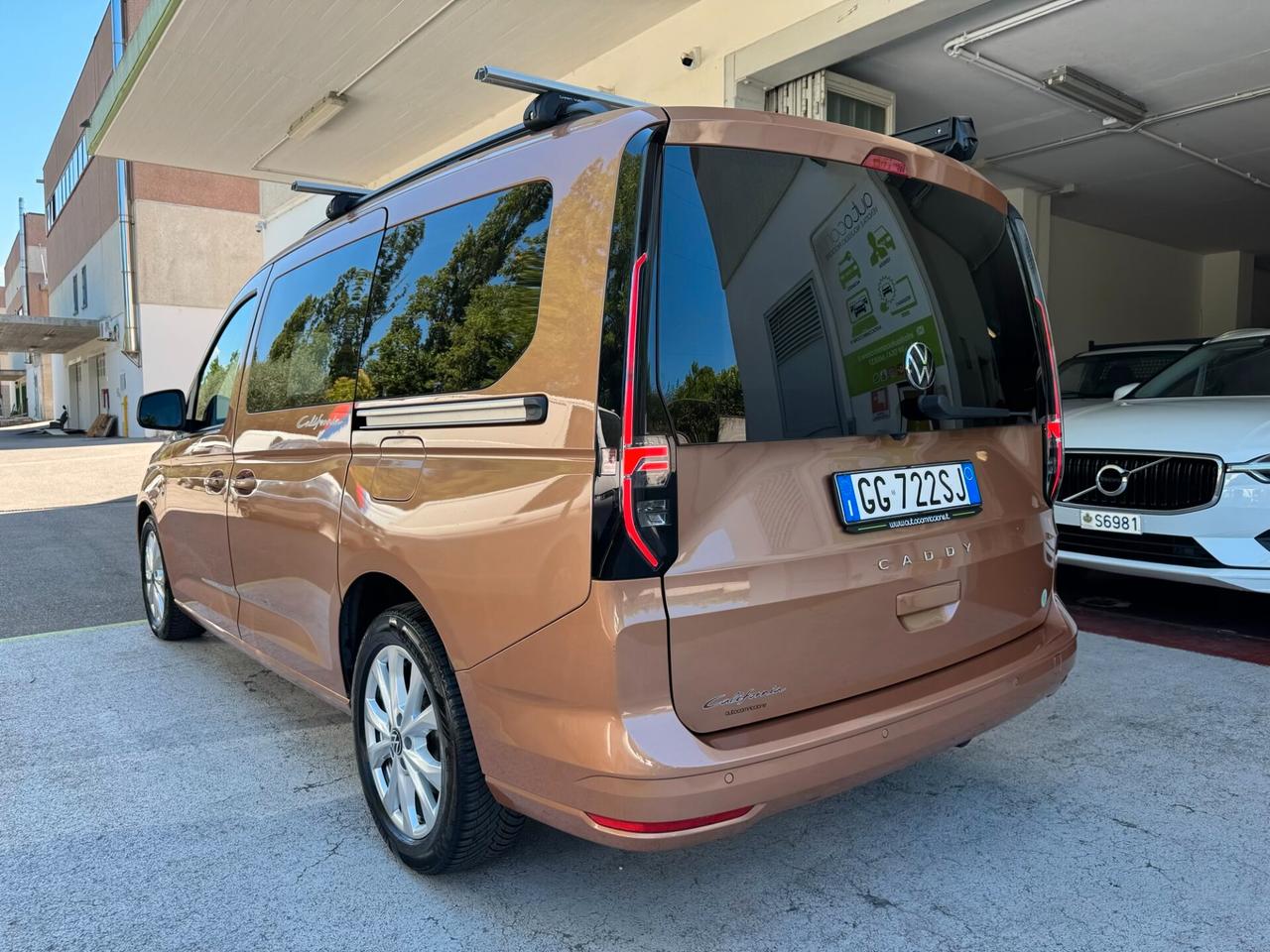 Volkswagen Caddy CALIFORNIA MAXI 2.0TDI DSG CAMPER