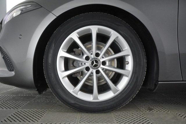 MERCEDES-BENZ A 180 A 180 d Automatic Sport