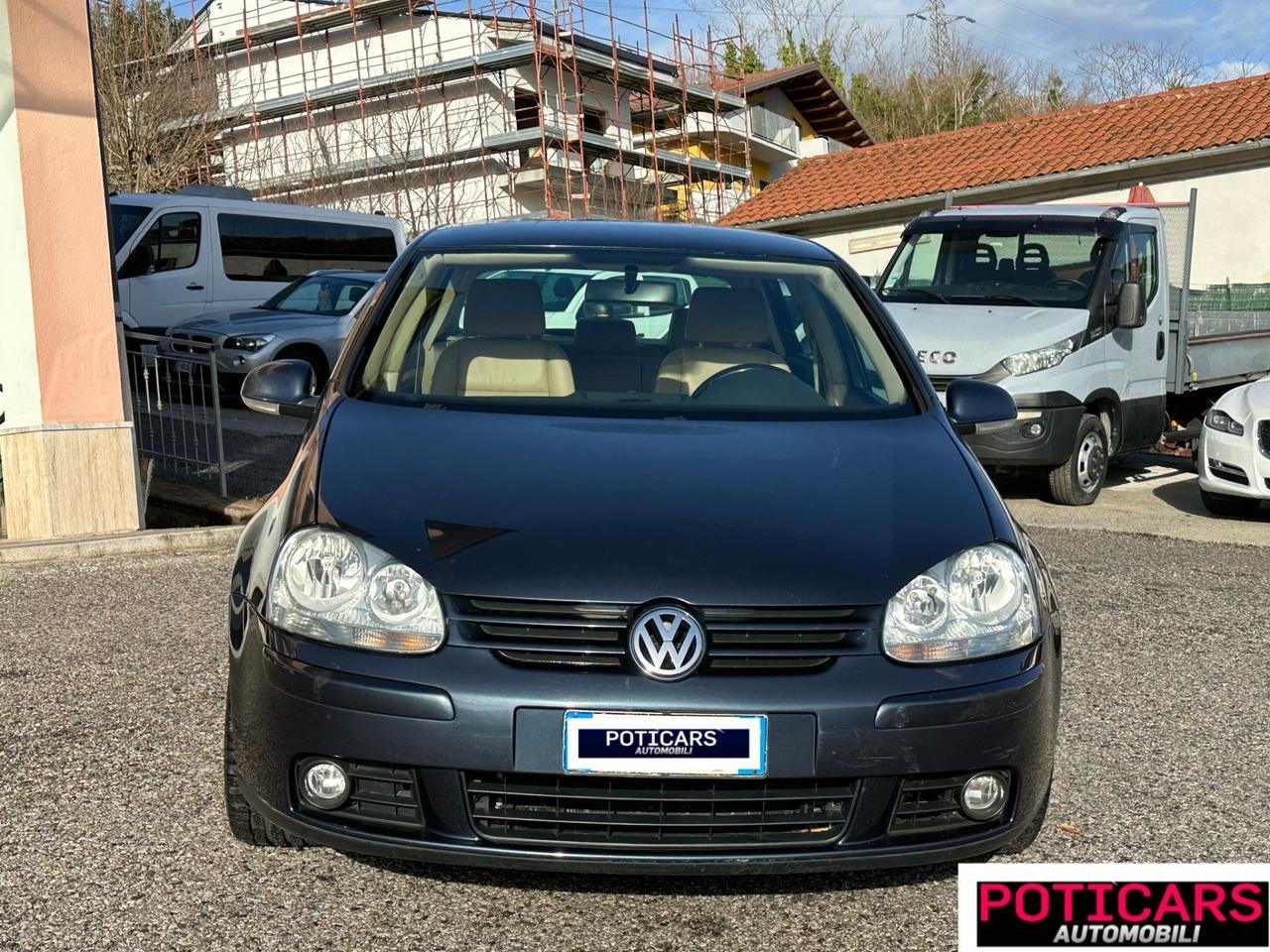 Volkswagen Golf 2.0 16V TDI 5p. Sportline