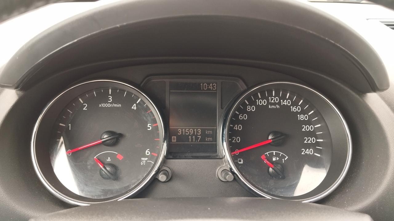 NISSAN QASHQAI 1.5 DCI-2012