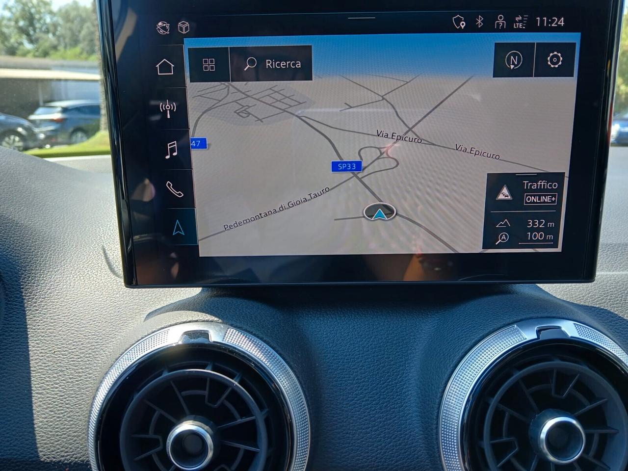 Audi Q2 35 TDI S tronic Identity Black-AZIENDALE