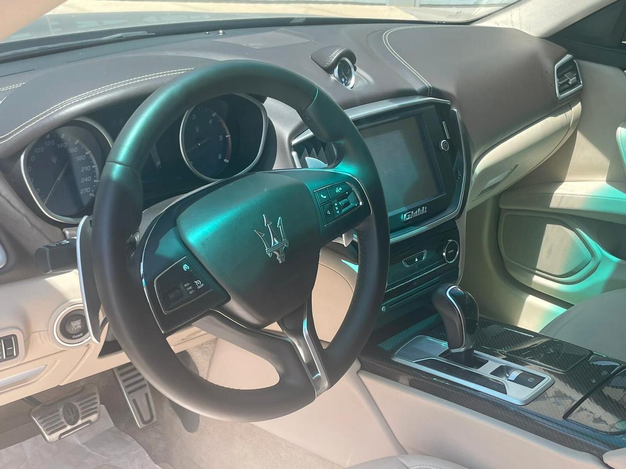 Maserati Ghibli Ghibli 3.0 V6 ds 275cv auto