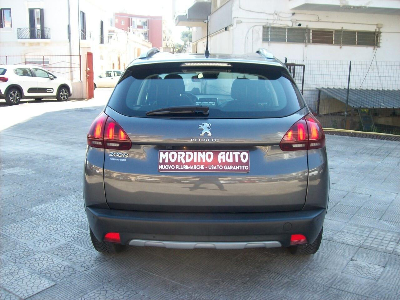 Peugeot 2008 1.5 BlueHDi 102 S&S Allure