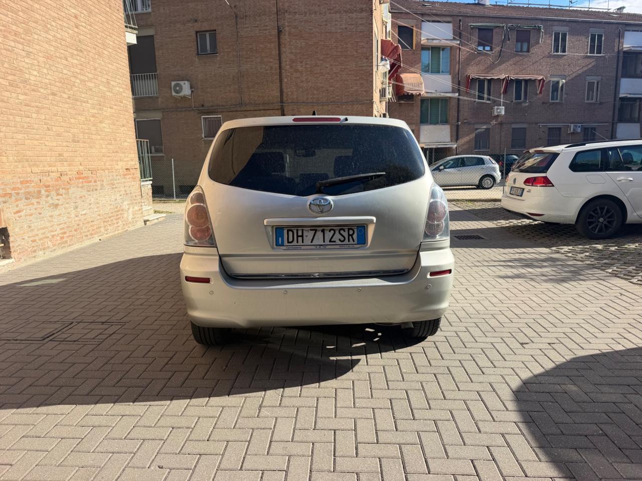 Toyota Corolla Verso 2.2 16V D-4D Sol