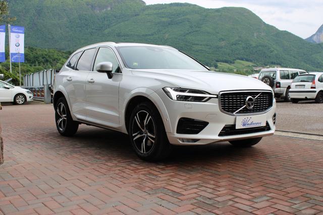 VOLVO XC60 D5 AWD Geartronic R-design FULL!