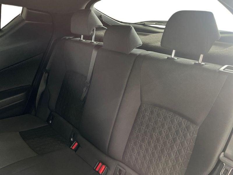 Toyota C-HR C-HR 2.0h Trend e-cvt