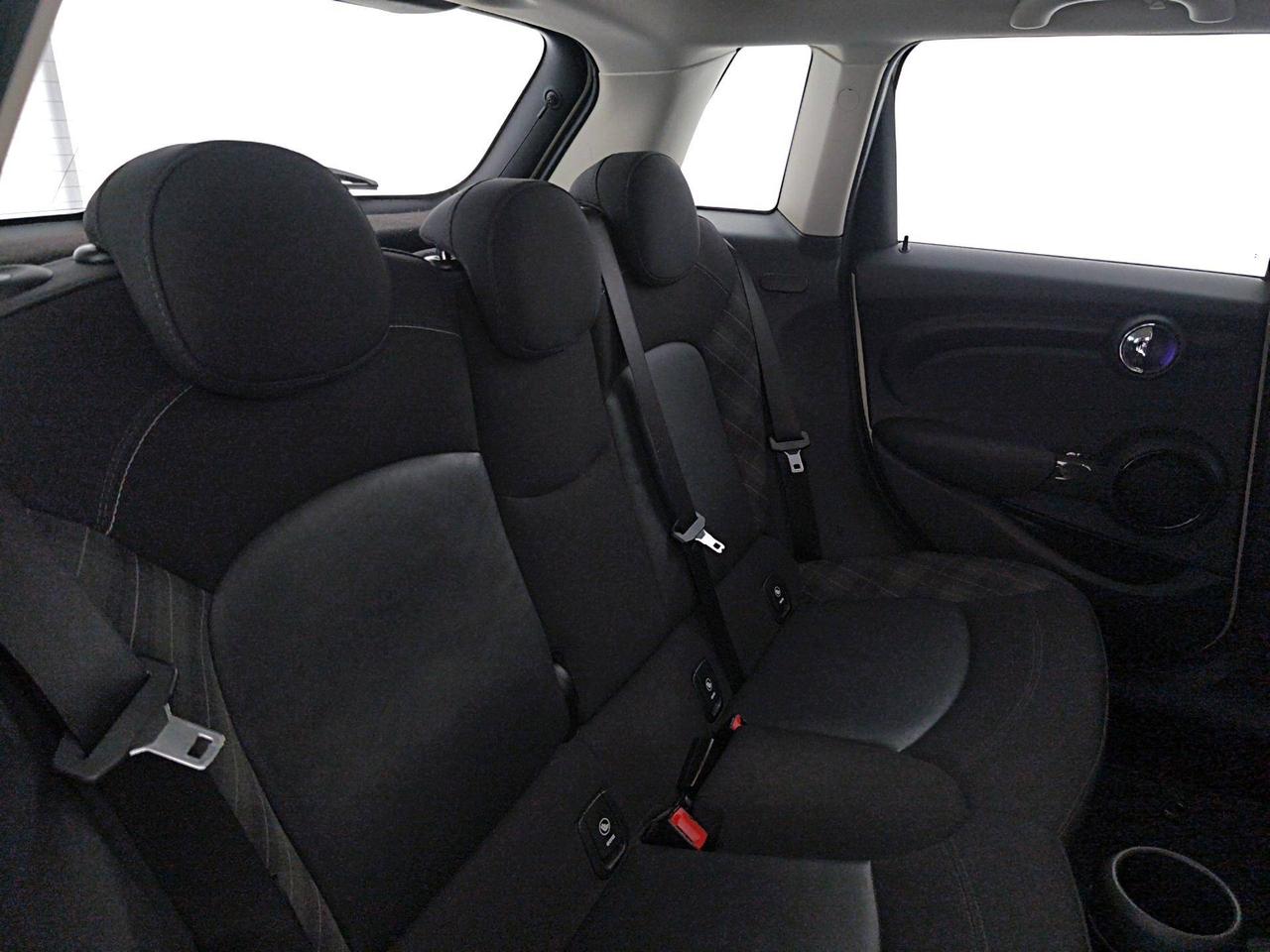 MINI Mini Cooper D 5 porte