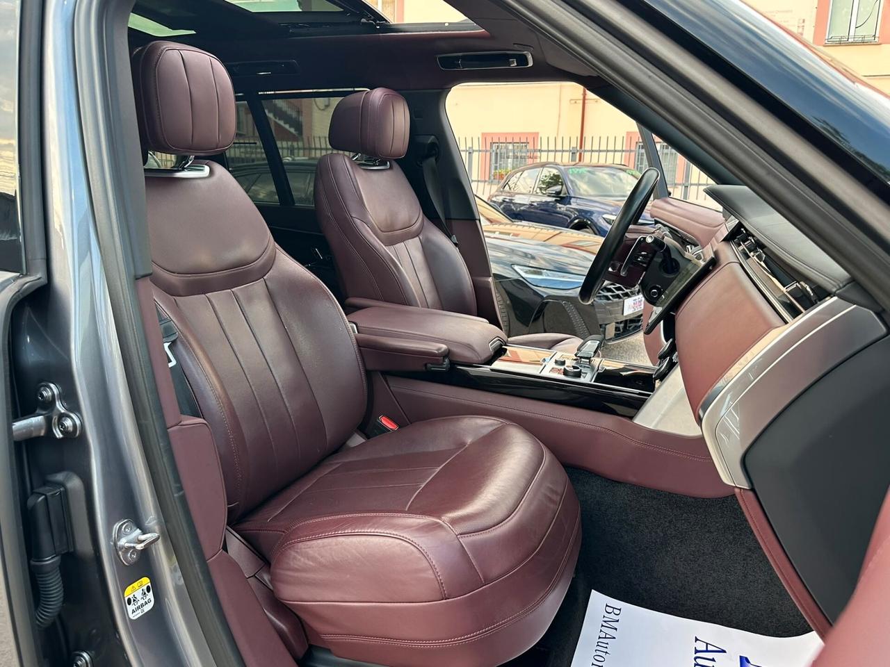 RANGE ROVER AUTOBIOGRAPHY P530 4.4 V8 - IVA - PANO
