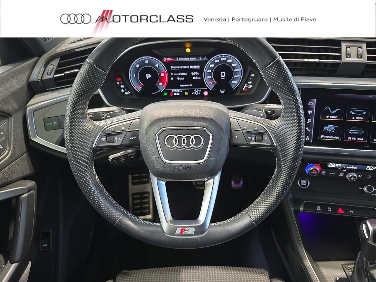 Audi Q3 35 2.0 tdi s line edition s tronic