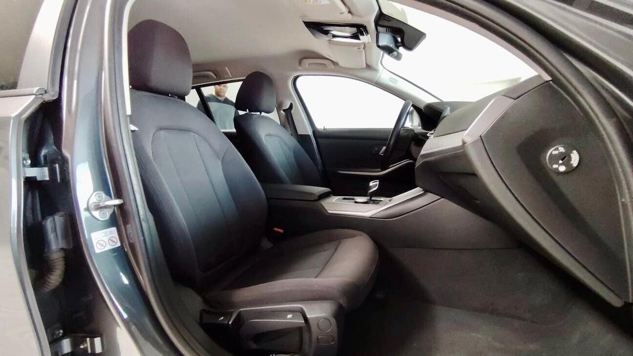 BMW 320D 2.0 TOURING X-DRIVE ADVANTAGE 190CV - FULL LED, CAR PLAY