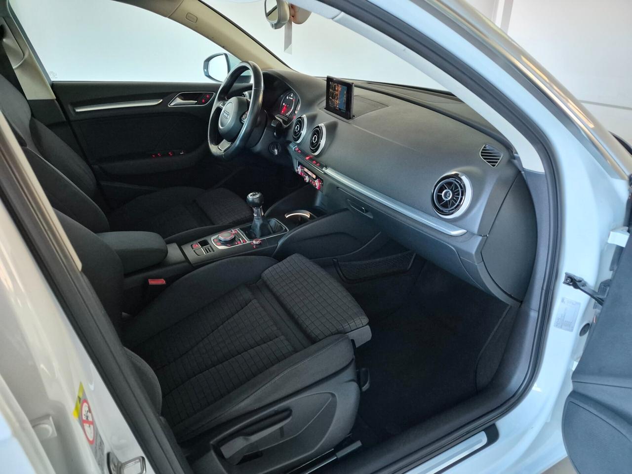 Audi A3 2.0 TDI AMBITION UNIPROPRIETARIO XENO PLUS NAVI AUDI DRIVE SELECT BLUETOOTH C.17 LAVAFARI CRUISE CONTROL