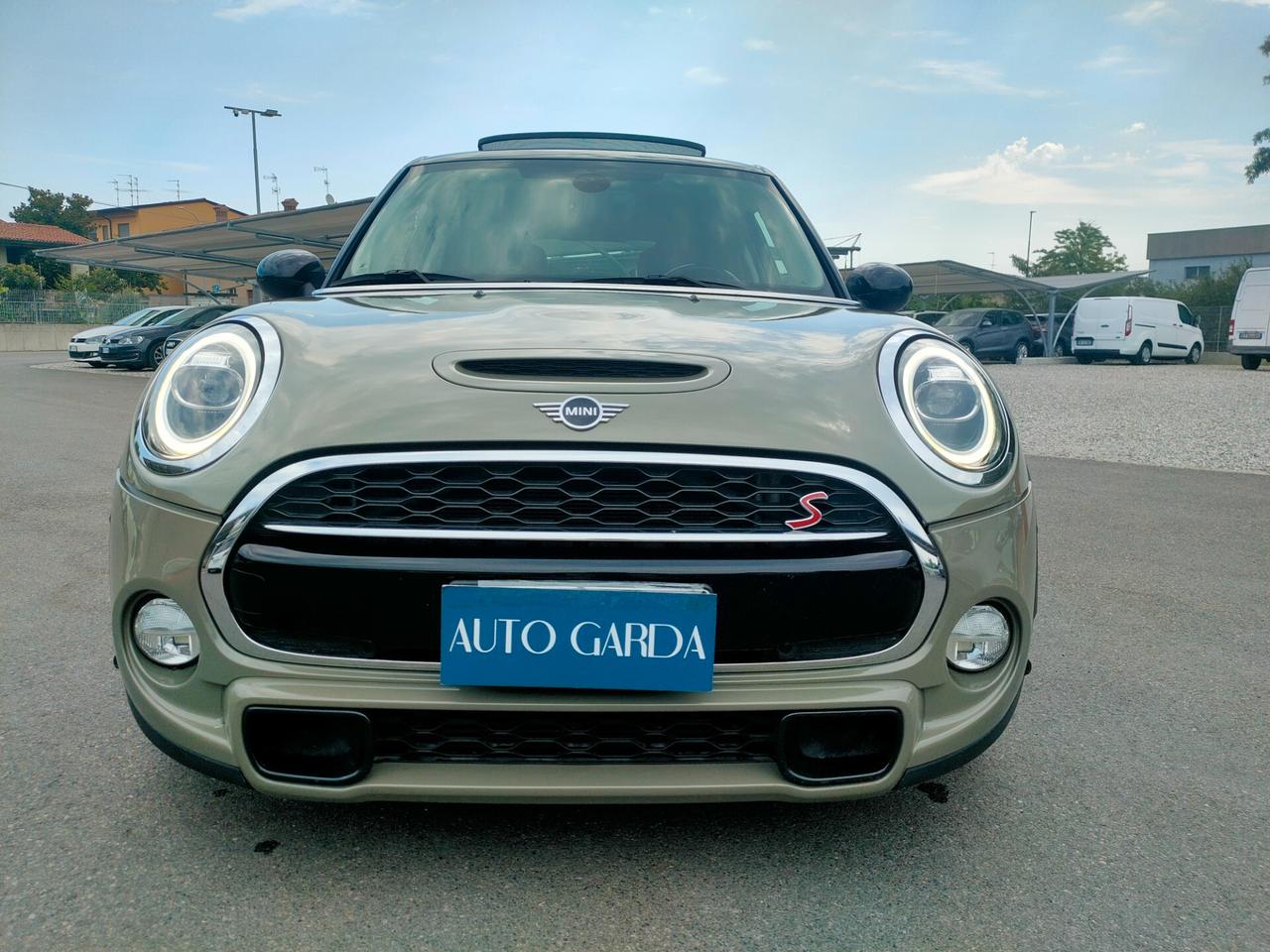 Mini 2.0 Cooper SD aut. Hype 5 porte FULL OPTIONAL