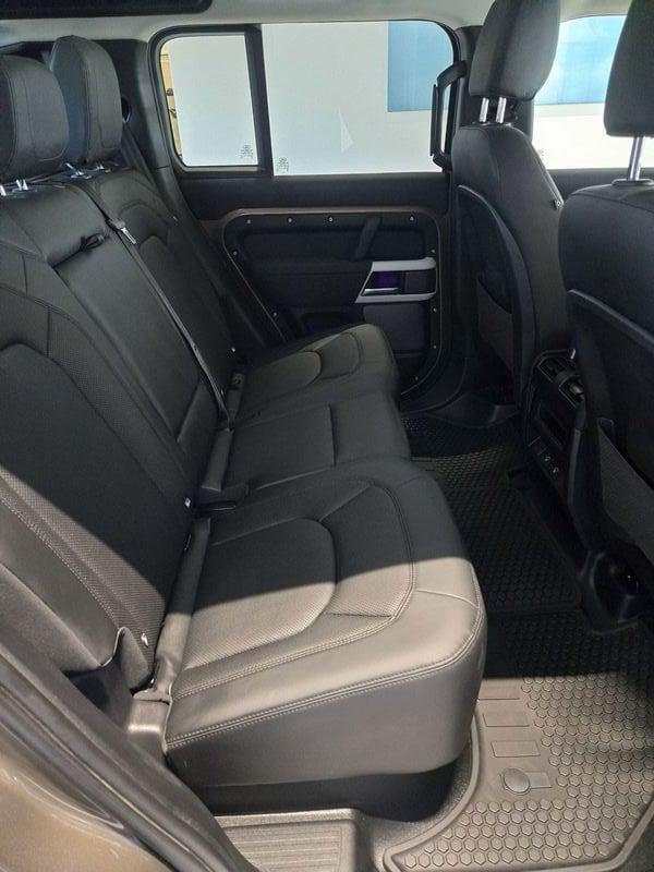 Land Rover Defender 110 3.0D I6 200 CV AWD Auto SE AUTOCARRO N1