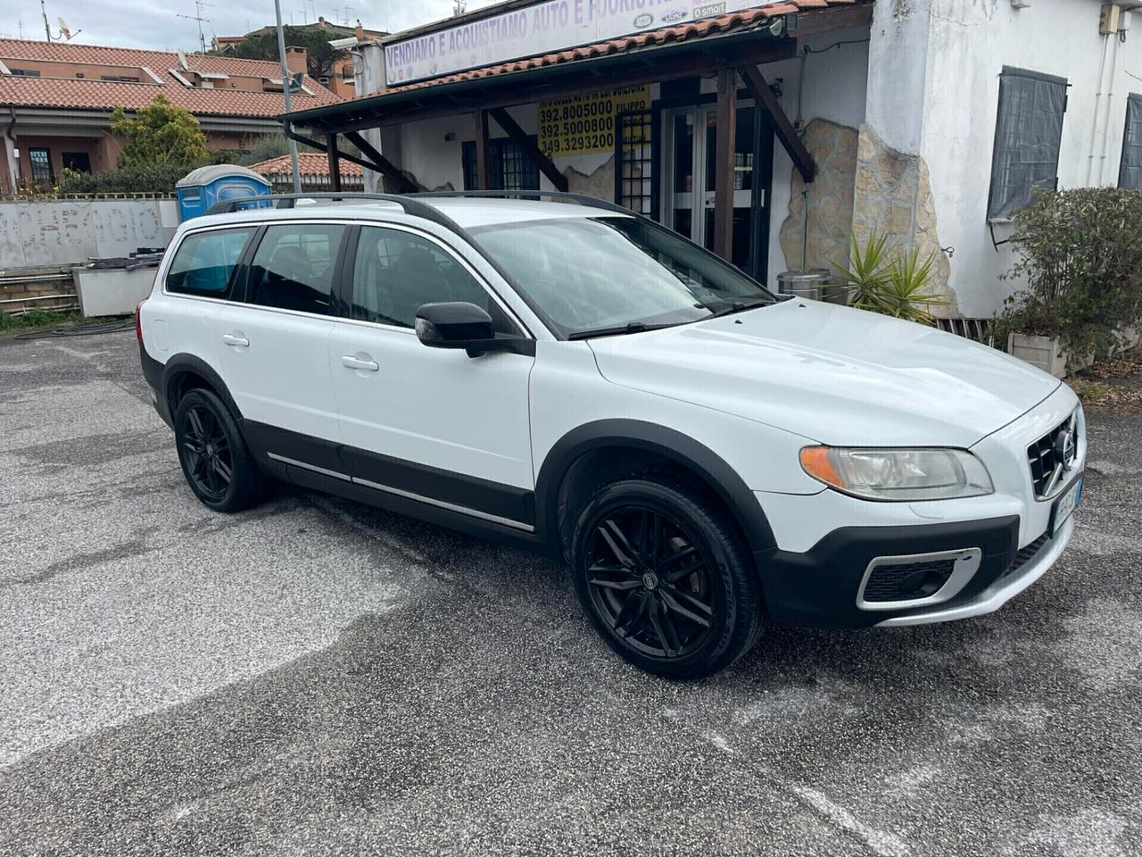 Volvo XC 70 D5 205CV AWD Geartronic Momentum