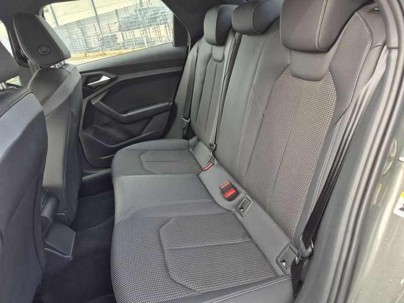 Audi A1 Sportback 25 TFSI S line edition