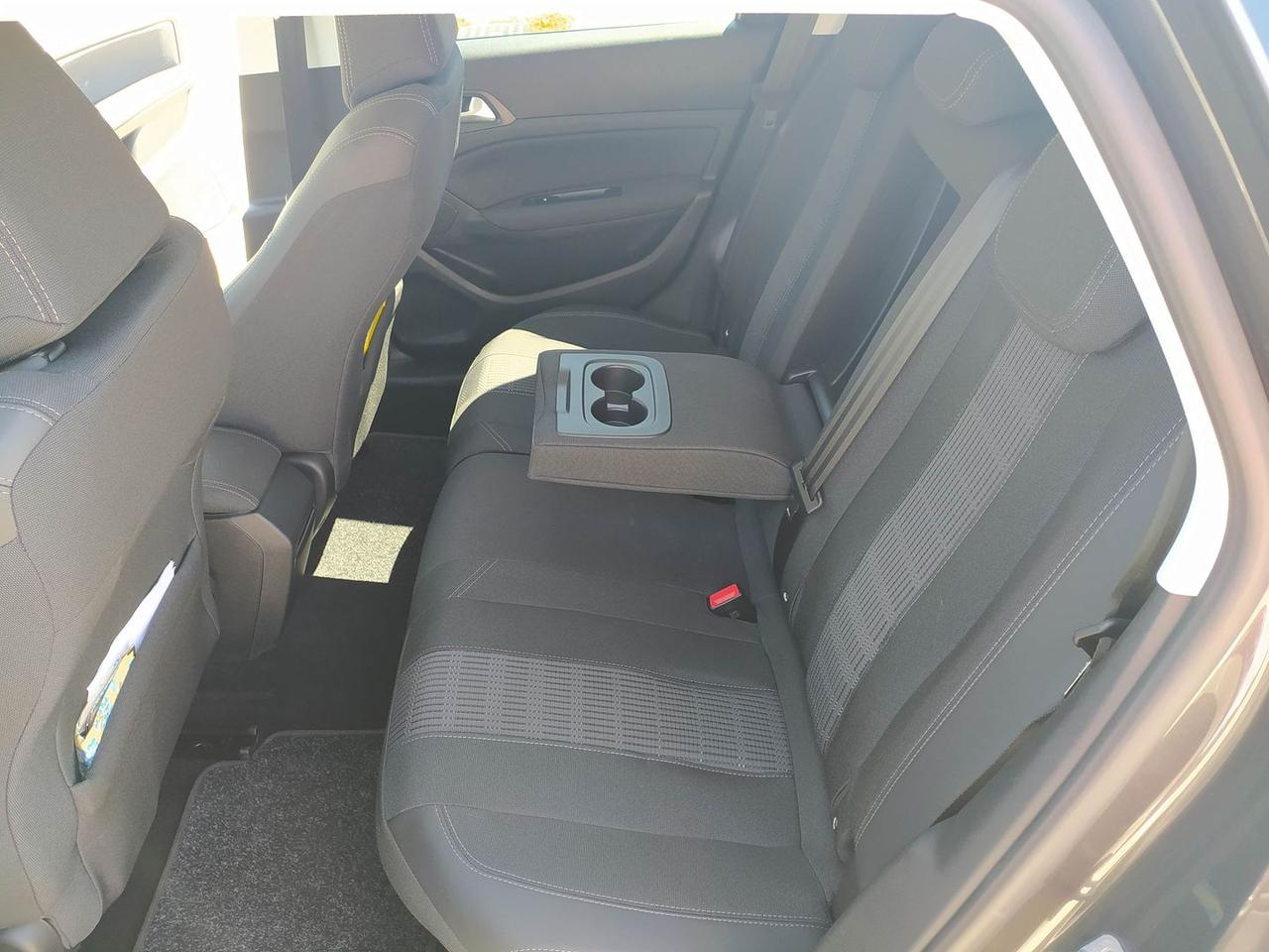 Peugeot 308 Tech Edition 1.5 Blue HDI 130 #6400