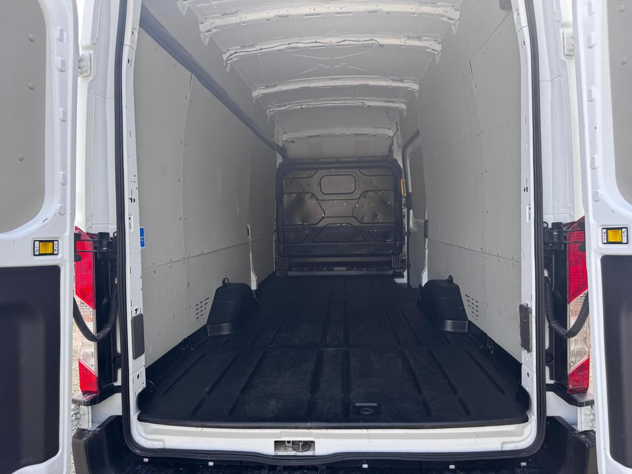 FORD Transit 350 tr.post. 2.0 tdci 170cv jumbo trend L4H3 E6.2