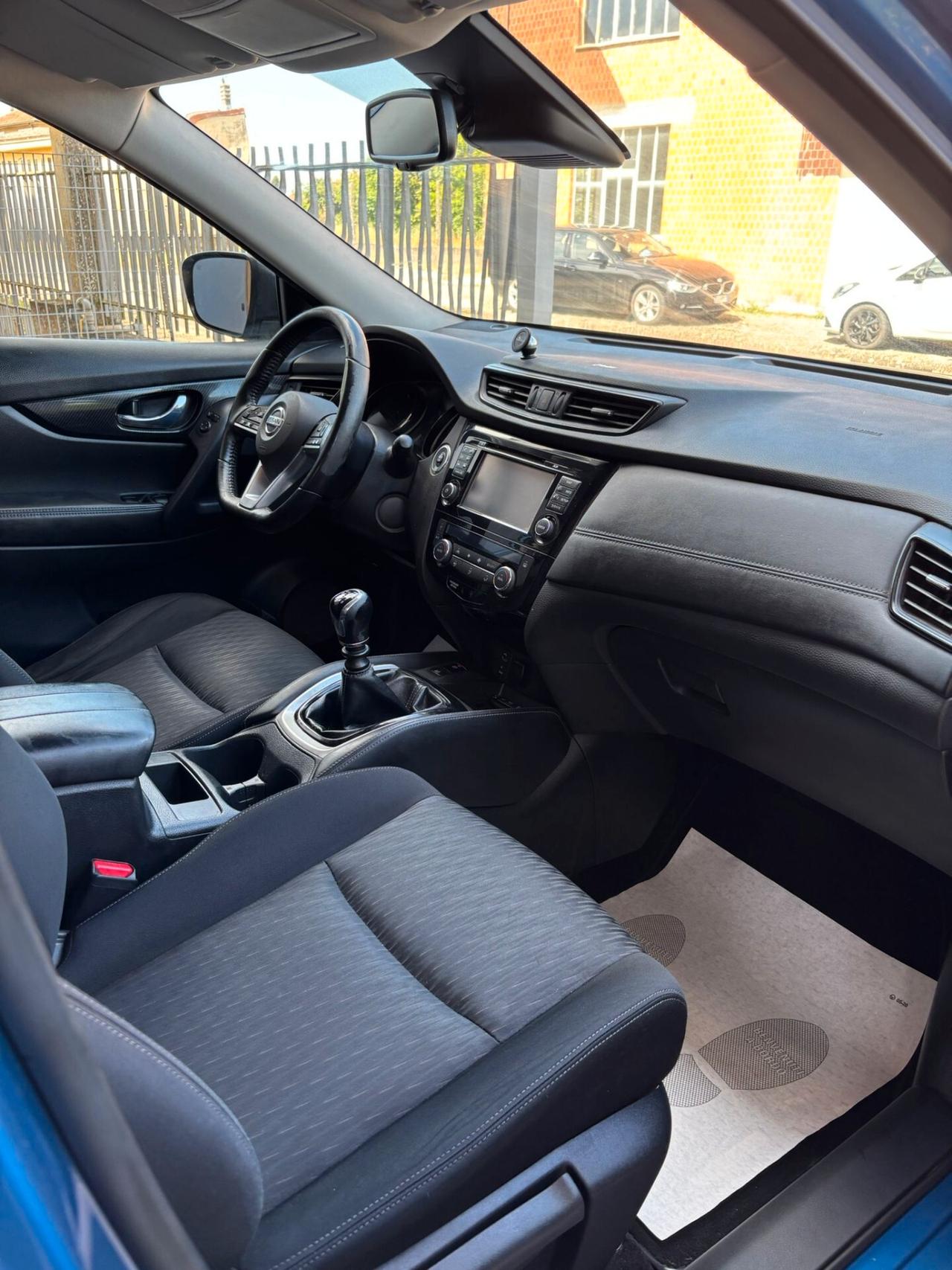 Nissan X-Trail 1.6 dCi 2WD Tekna
