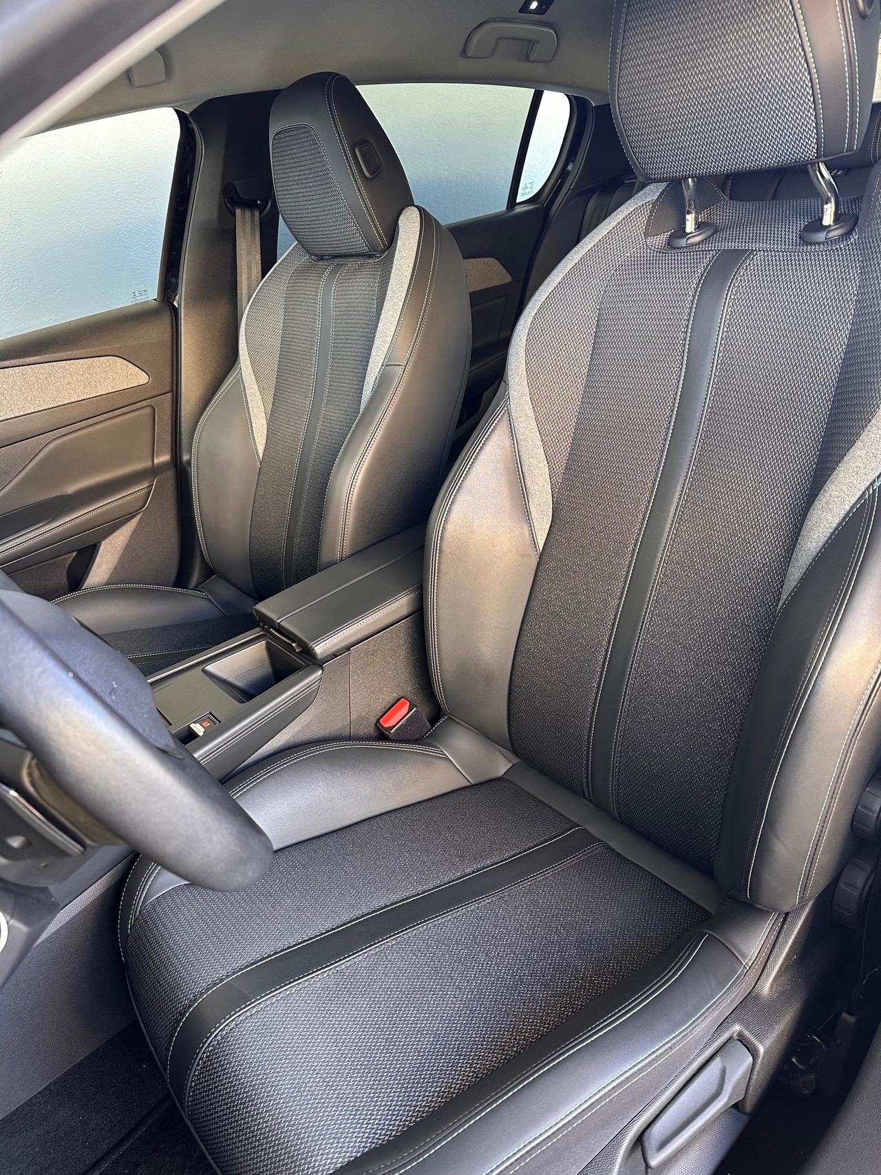 Peugeot 308 1.2 puretech t Allure Pack s&s 130cv eat8