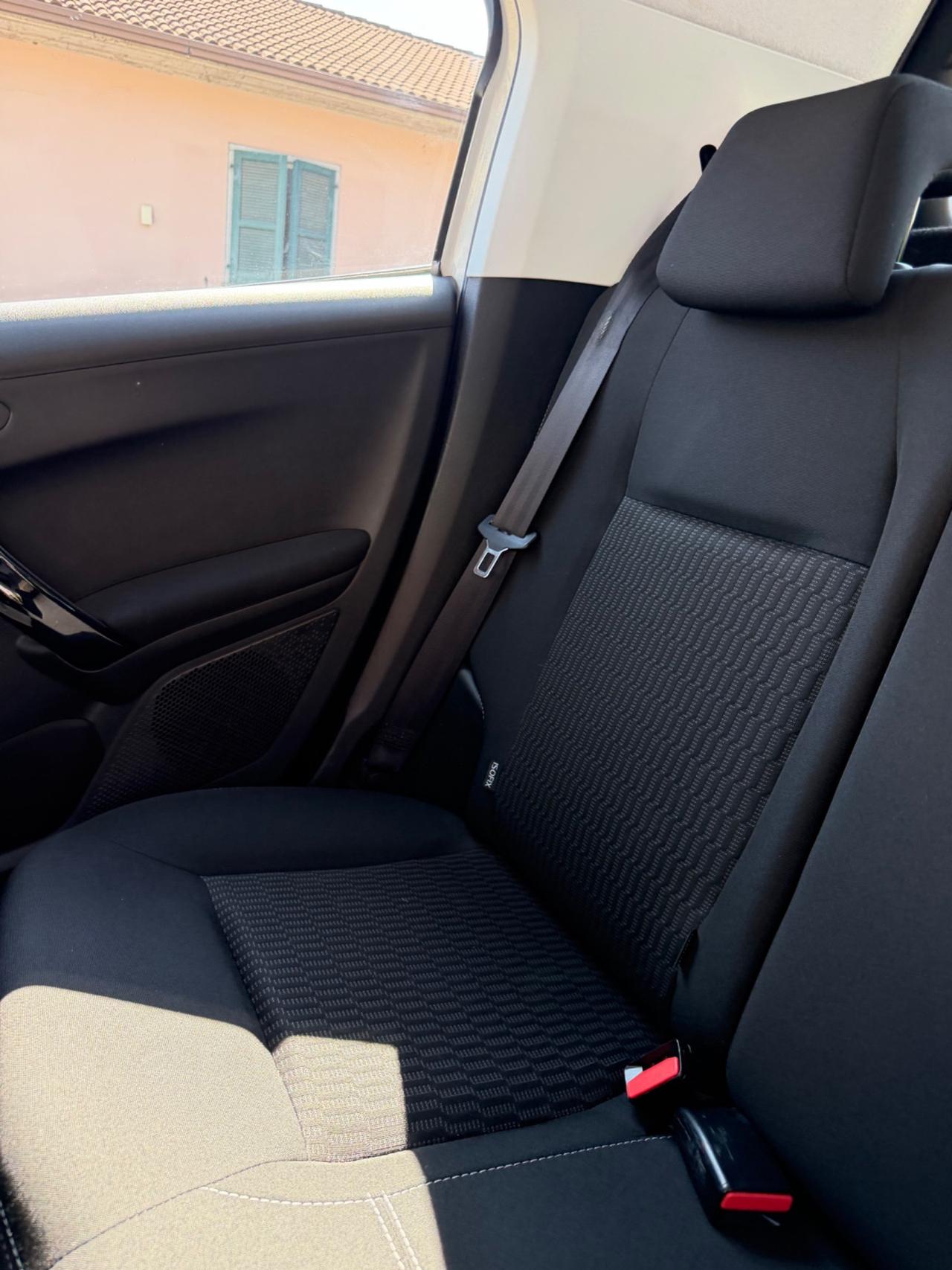 Peugeot 208 S&S 5P ALURE KMCERT UNICOPR