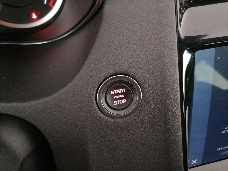 Jaguar E-Pace 2.0 i4 mhev R-Dynamic SE awd 200cv auto