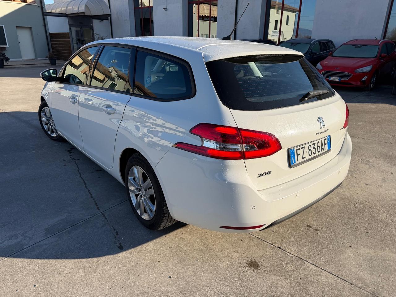 Peugeot 308 BlueHDi 100 S&S SW Business