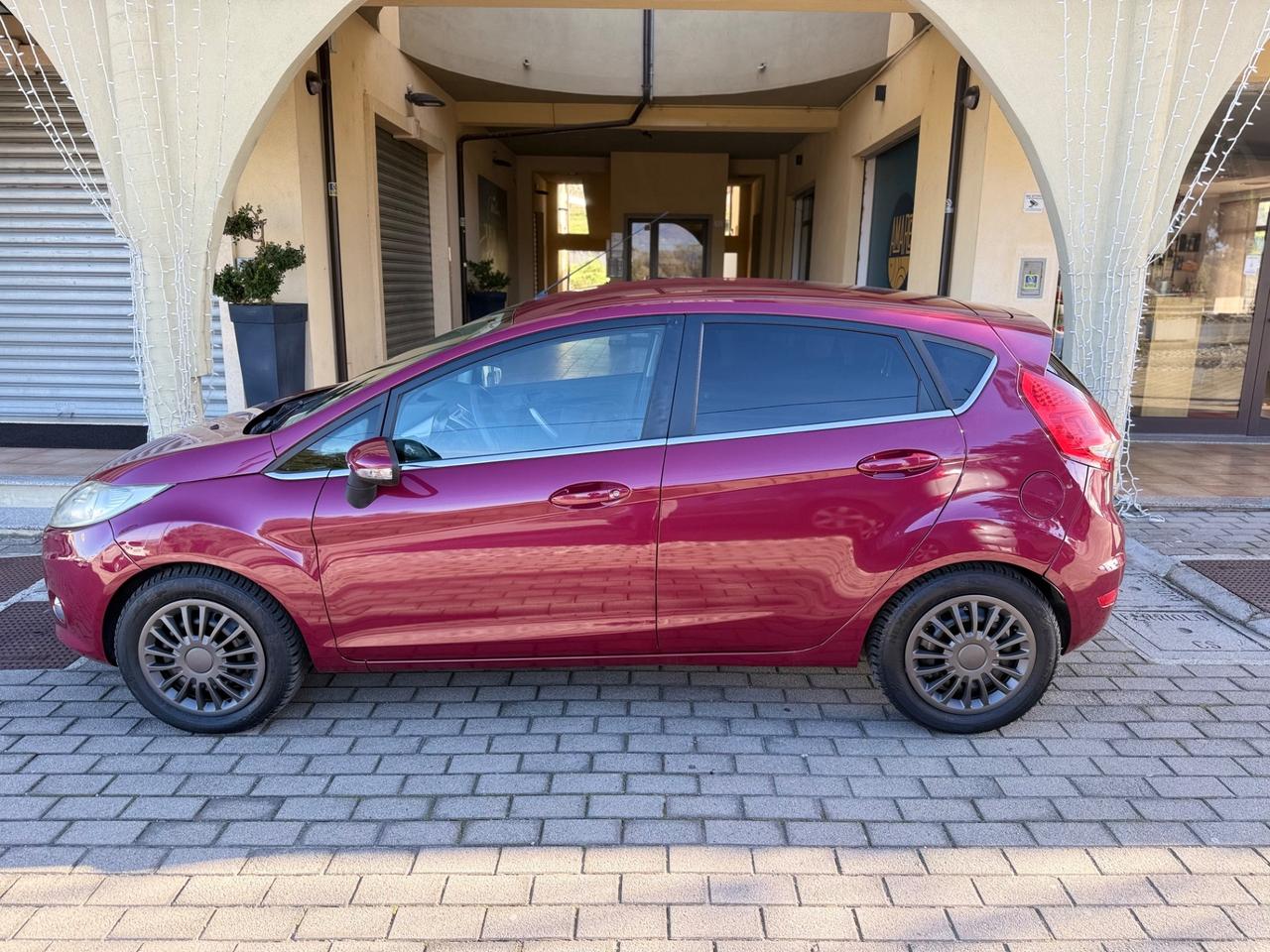 Ford Fiesta 1.4 TDCi 5p. Titanium