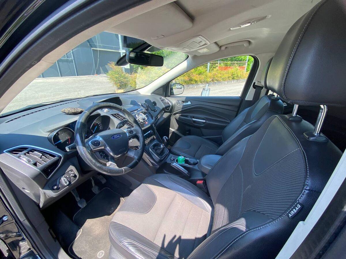 Ford Kuga 2.0 tdci Titanium 2wd 140cv