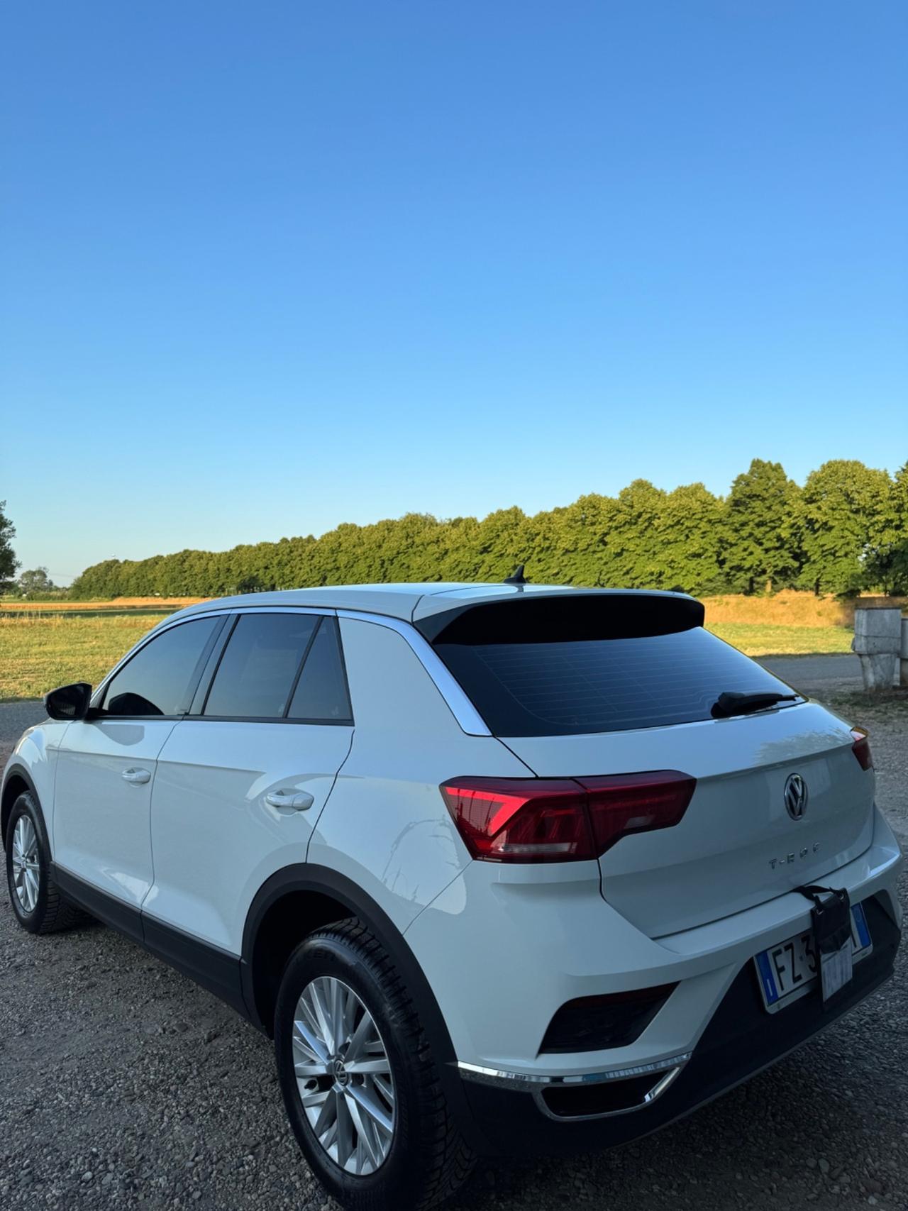 Volkswagen T-Roc 1.6 TDI SCR Business BlueMotion Technology
