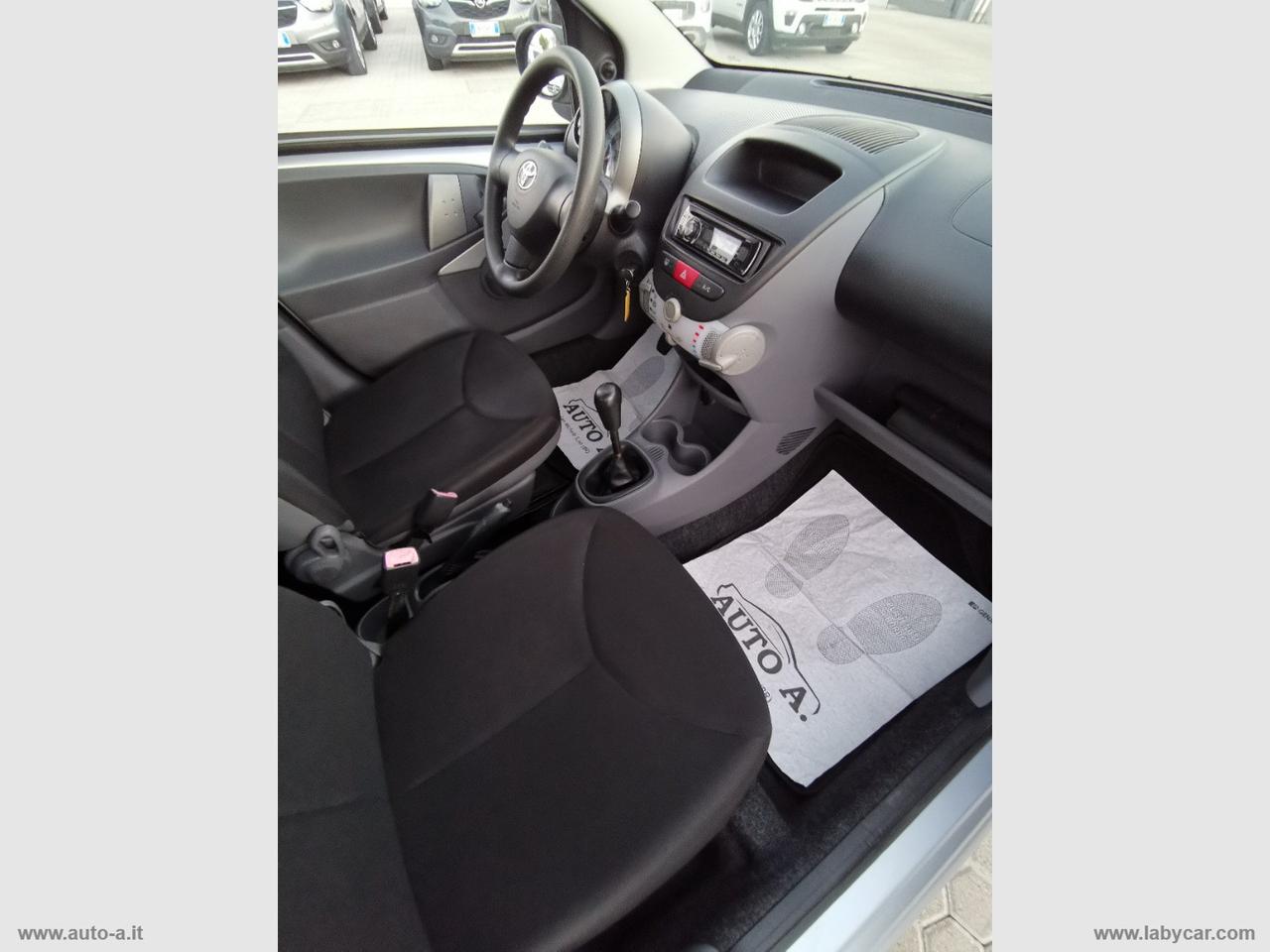 TOYOTA Aygo 1.0 VVT-i 5p. Sol