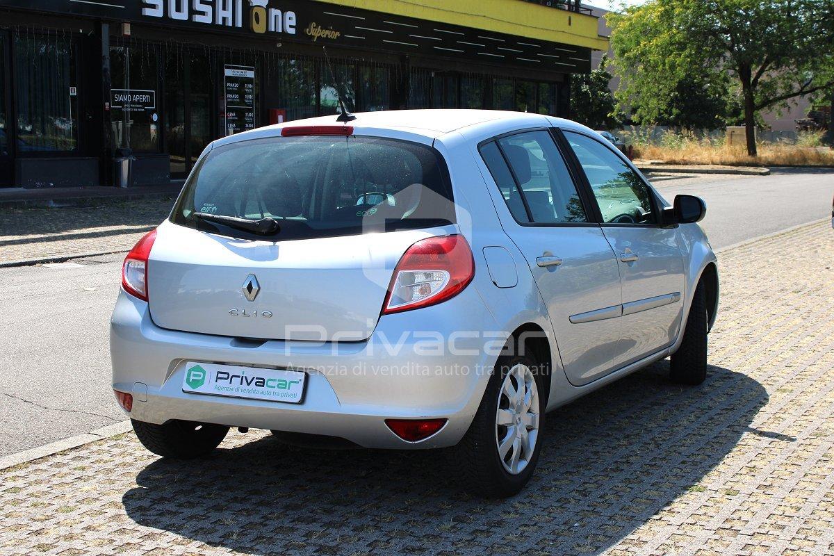 RENAULT Clio 1.2 16V 5 porte GPL Dynamique