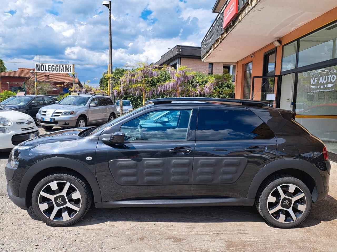 Citroen C4 Cactus PureTech 82 Shine