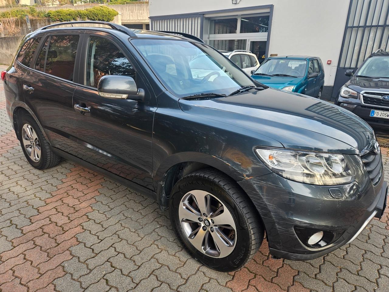 Hyundai Santa Fe 2.2 CRDi VGT 4WD Style - 7 POSTI