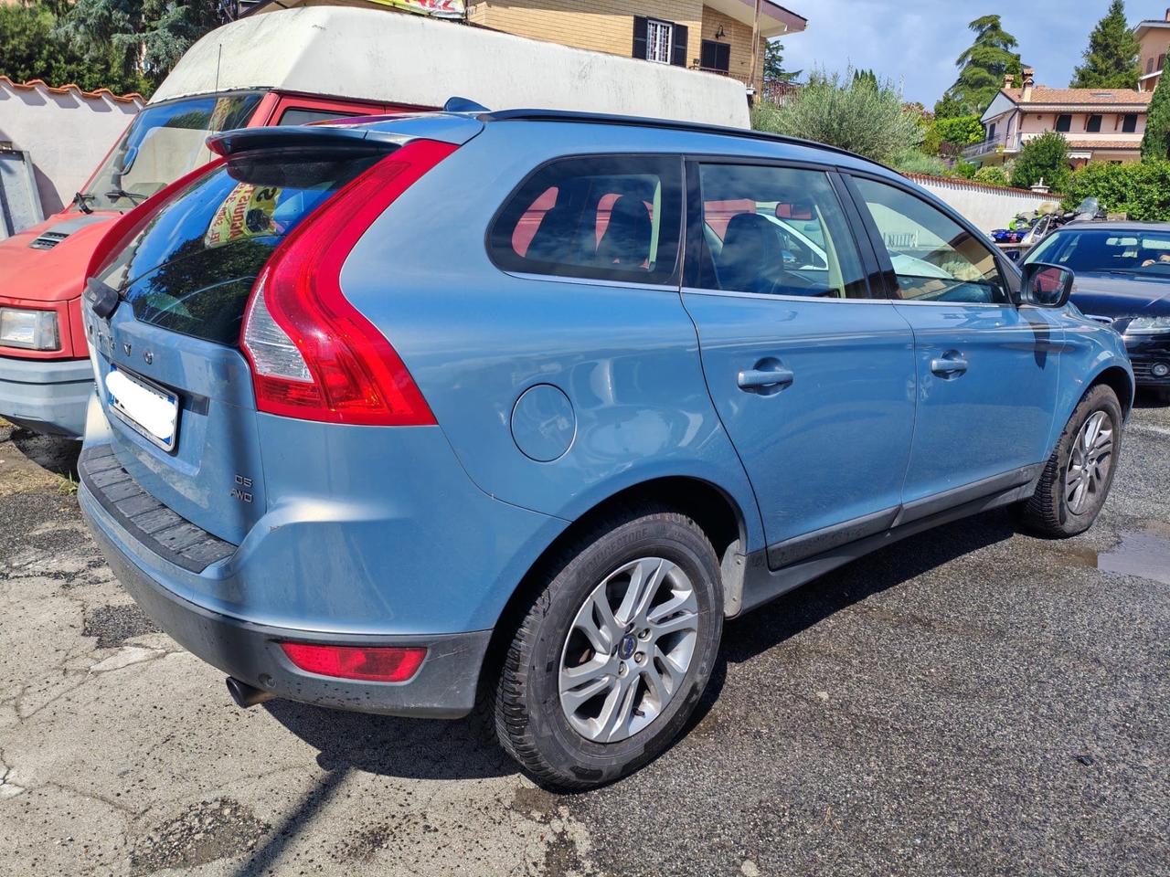 Volvo XC 60 XC60 D5 AWD Geartronic Summum