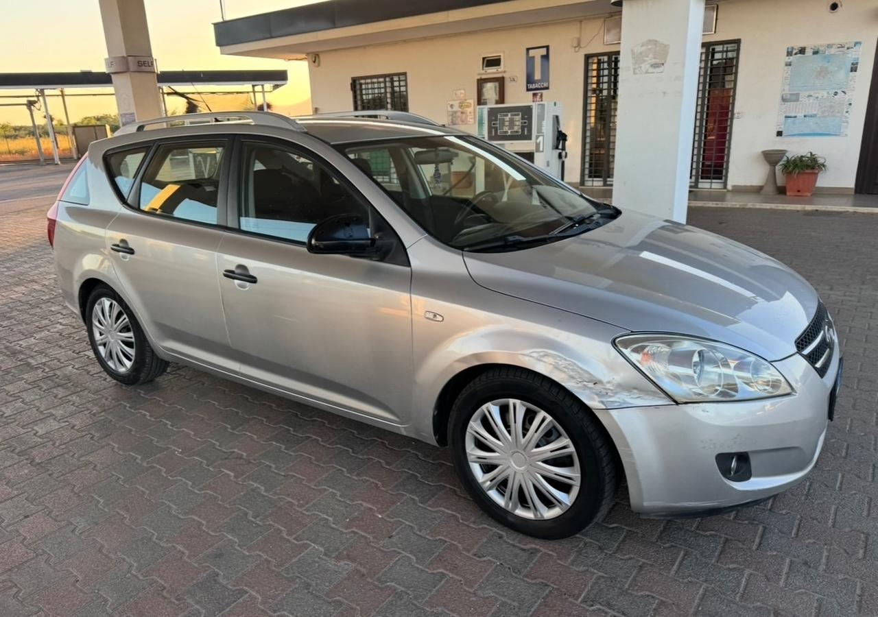 Kia Ceed cee'd Sp. Wag. 1.4 90CV Platinum