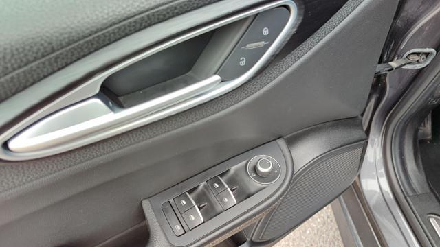 ALFA ROMEO Giulia 2.2TD 180CV AT8 AWD Q4 BUSINESS SPORT