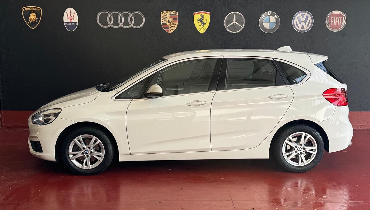 Bmw 2er Active Tourer 216d Luxury