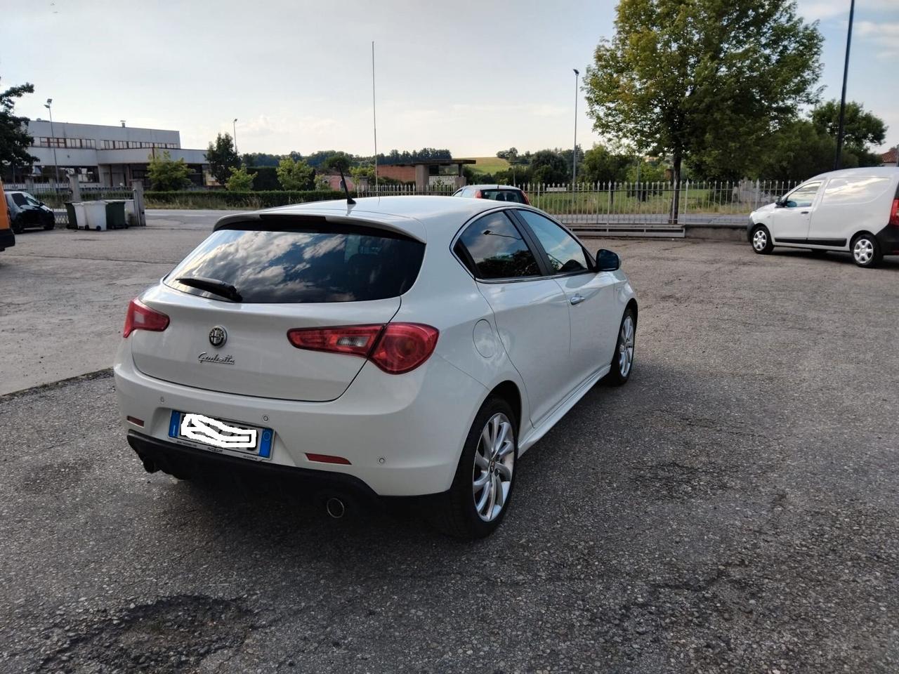 Alfa Romeo Giulietta 1.6 JTDm-2 105 CV Exclusive