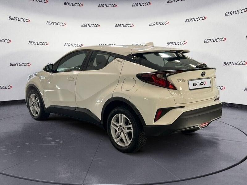 Toyota C-HR (2016-2023) 1.8 Hybrid E-CVT Active