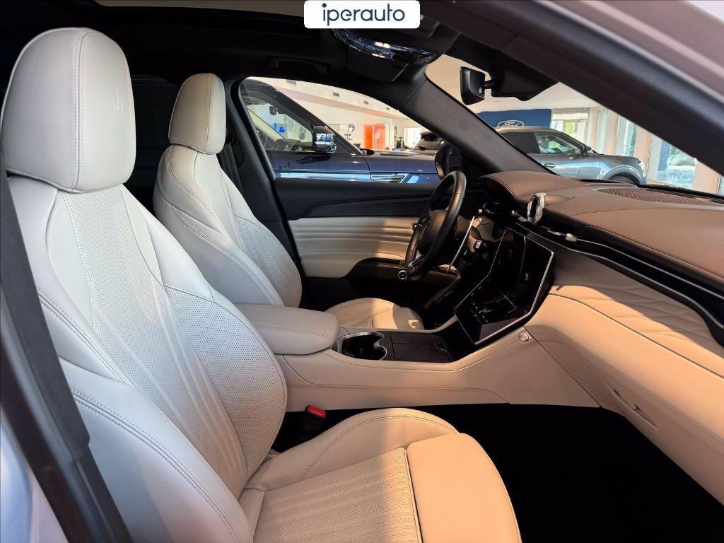 MASERATI Grecale 2.0 mhev modena 330cv auto del 2023