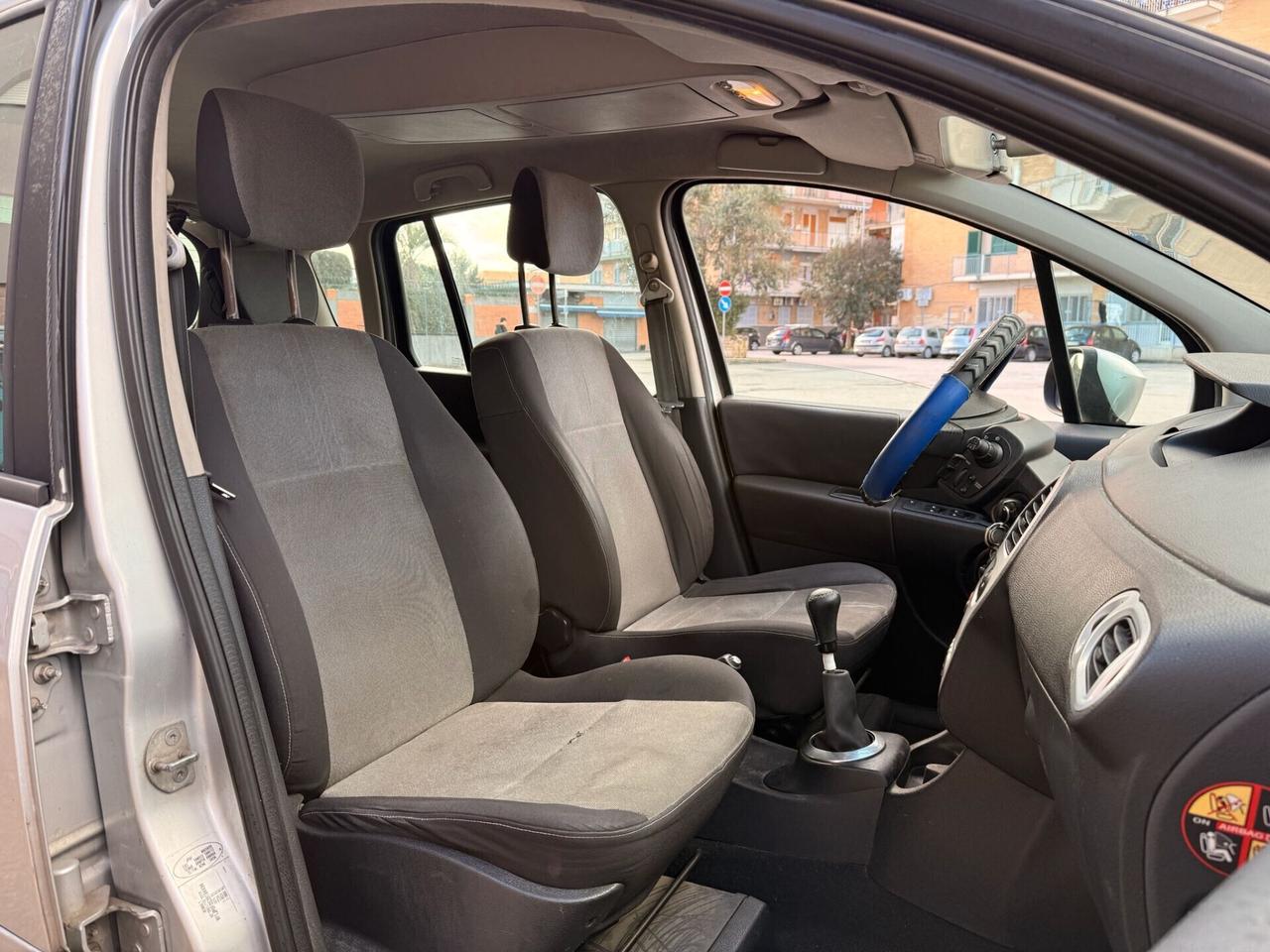 Renault Modus Grand 1.5 dCi 85CV Expression